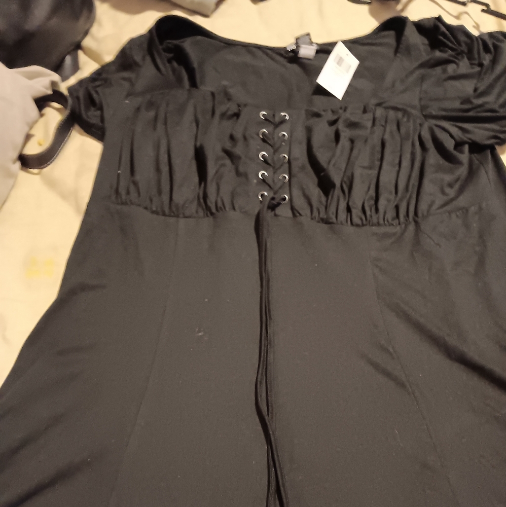 Blk hot topic dress